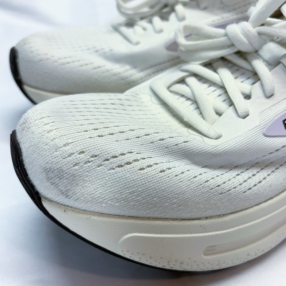 Brooks Ghost Max 2 Womens Size 10.5 Cream Purple Athletic Running Shoes Sneakers - Picture 12 of 16